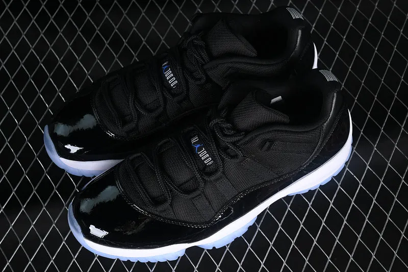 AIR JORDAN 11 RETRO LOW SPACE JAM BLACK