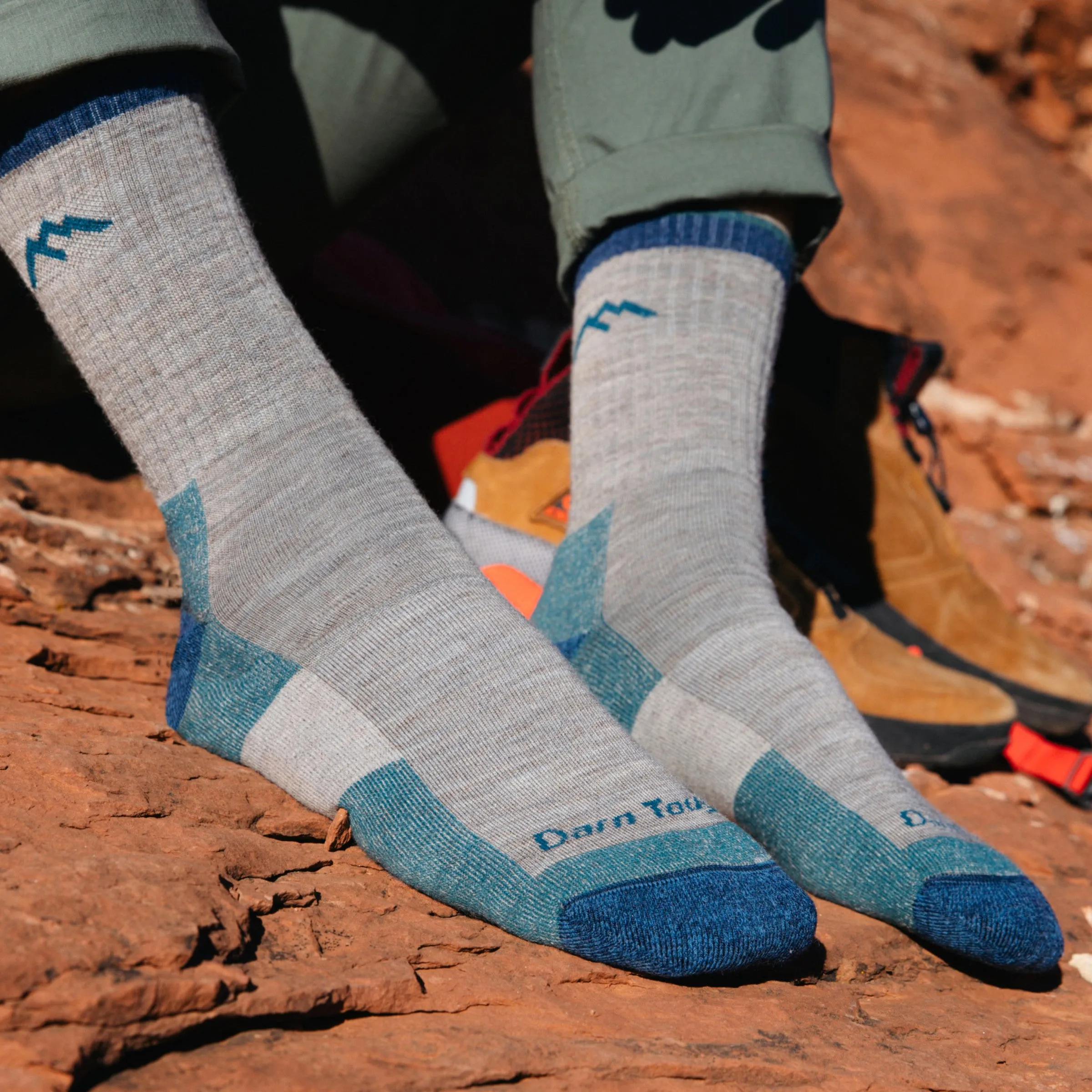 Men's Hiker Micro Crew  Midweight Hiking Sock