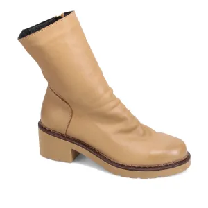 Nelly Boot